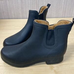 Chooka fur‎ lined black rubber rain booties women’s Size 10